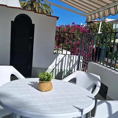 Francy Place Apartman *