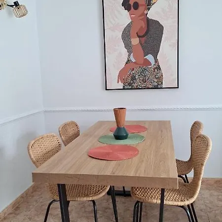 Francy Place طوستا ديل سيلونثيو