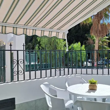 Francy Place طوستا ديل سيلونثيو